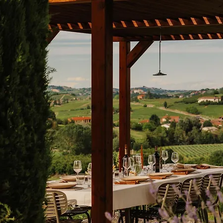 Tinella - Piemonte's Vineyard Escape Villa *
